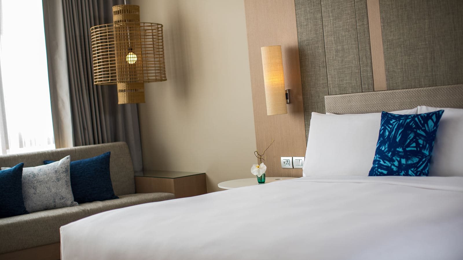 rooms-guestroom