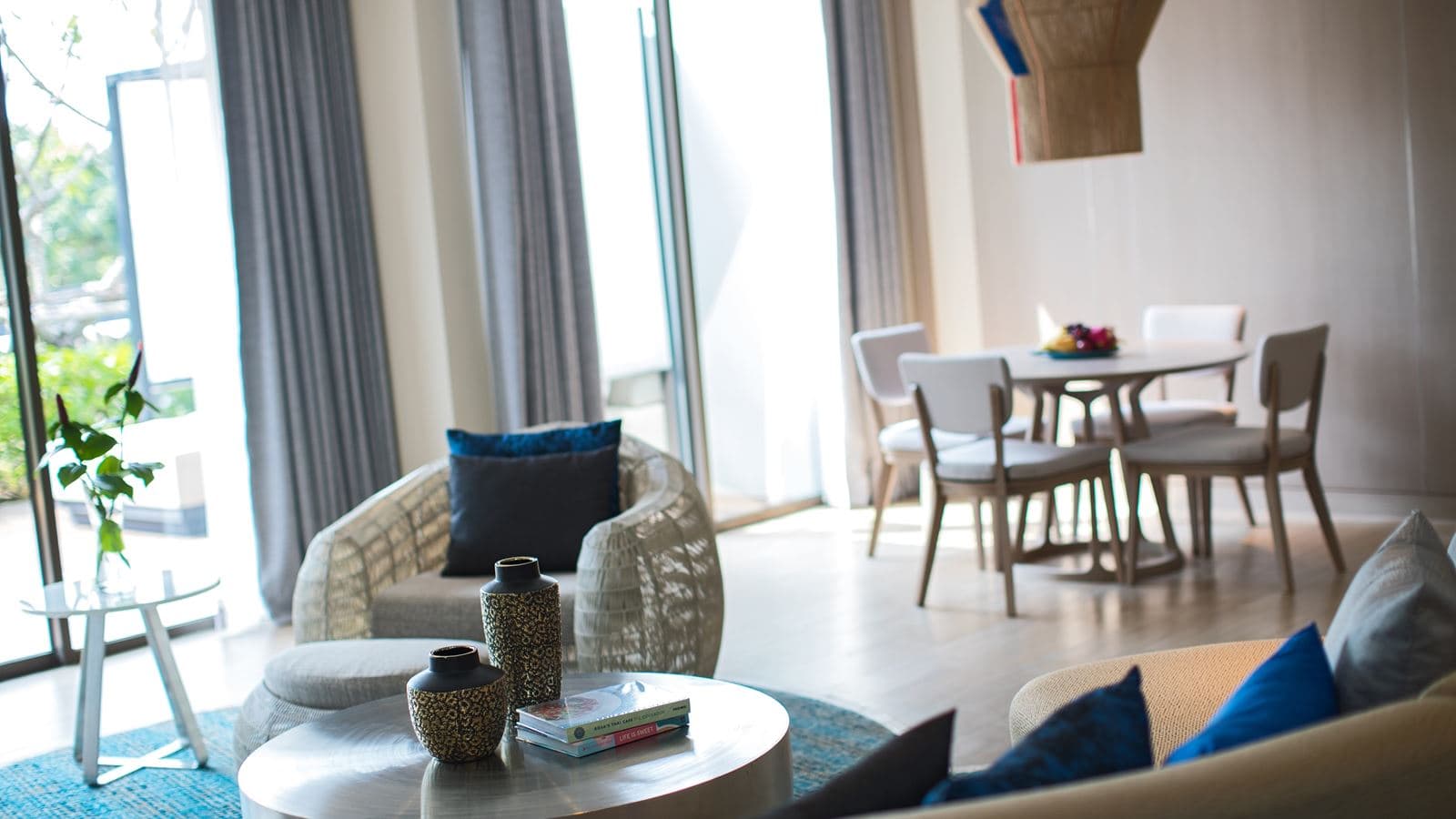 rooms-pool-villa