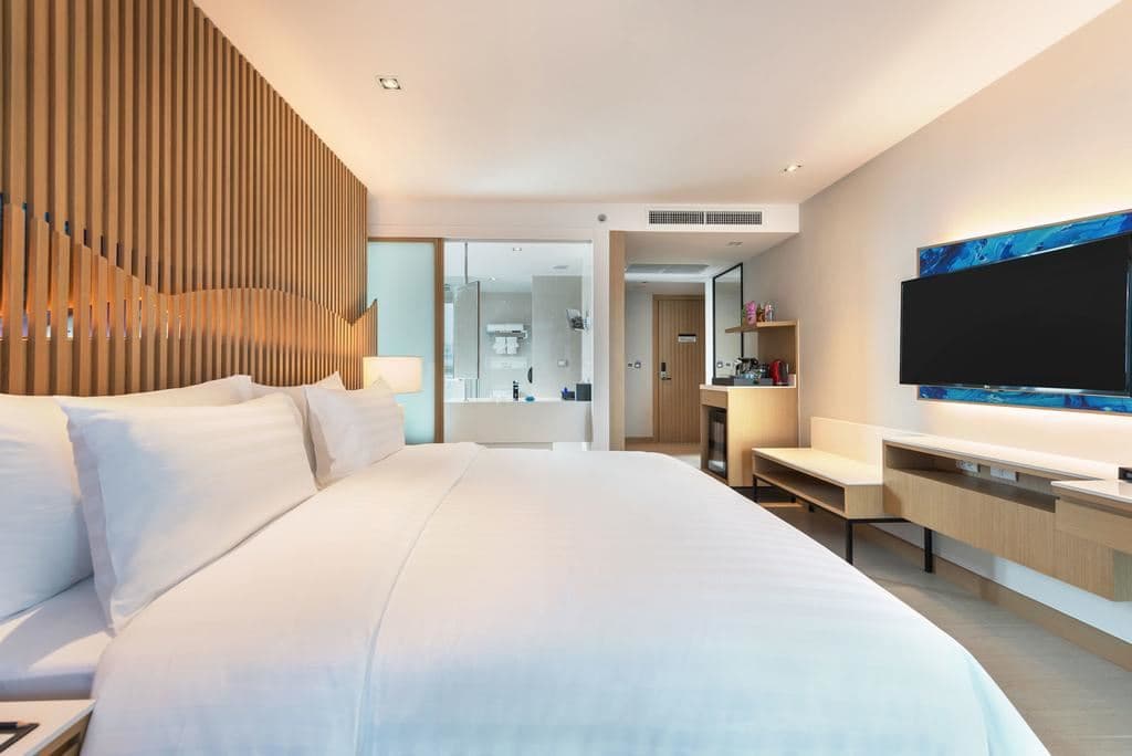 rooms-deluxe-urban-room