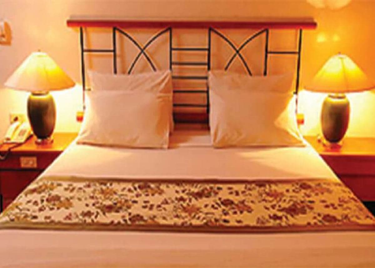 rooms-royal-suite