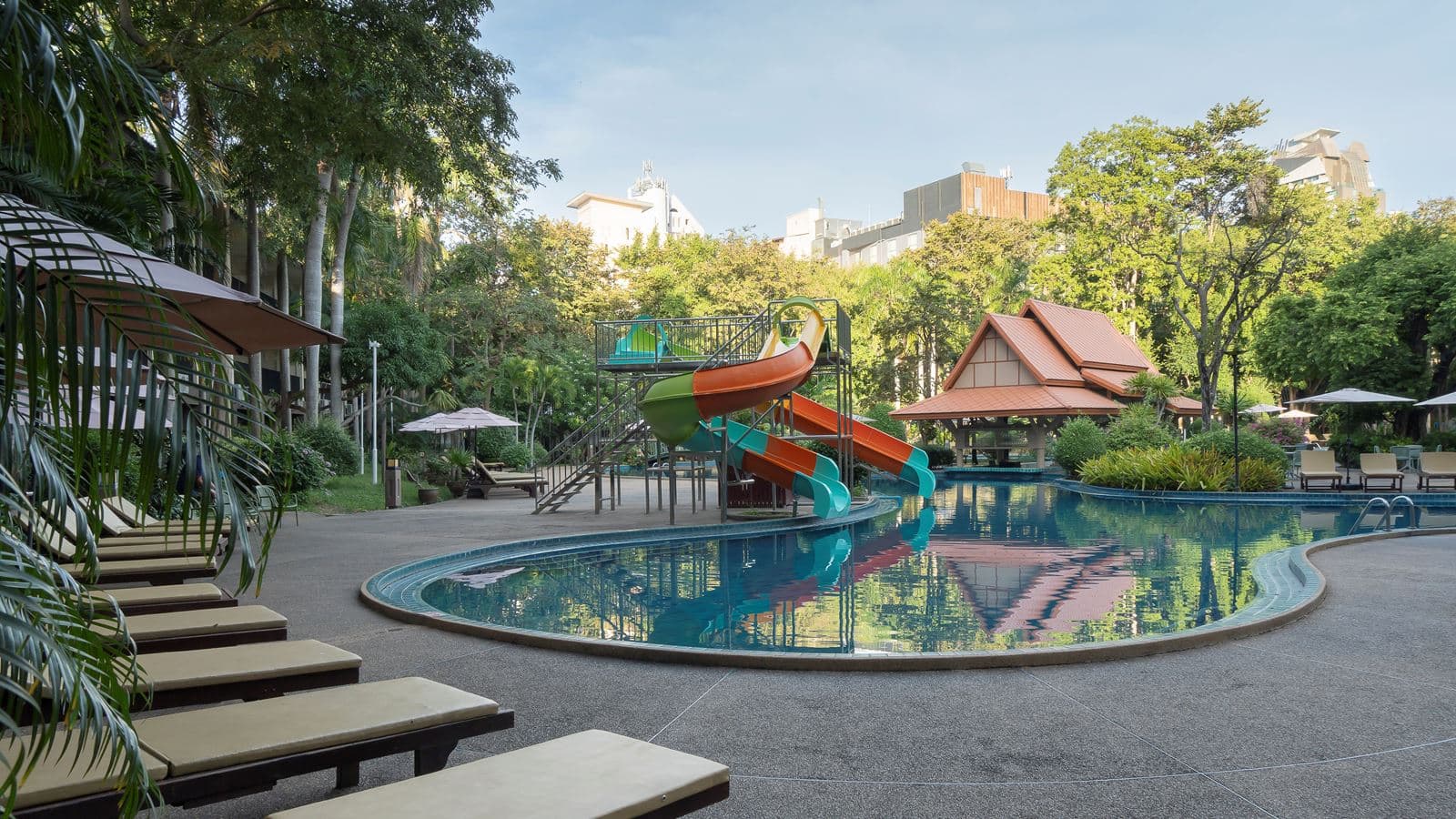 pools-outdoor-pool