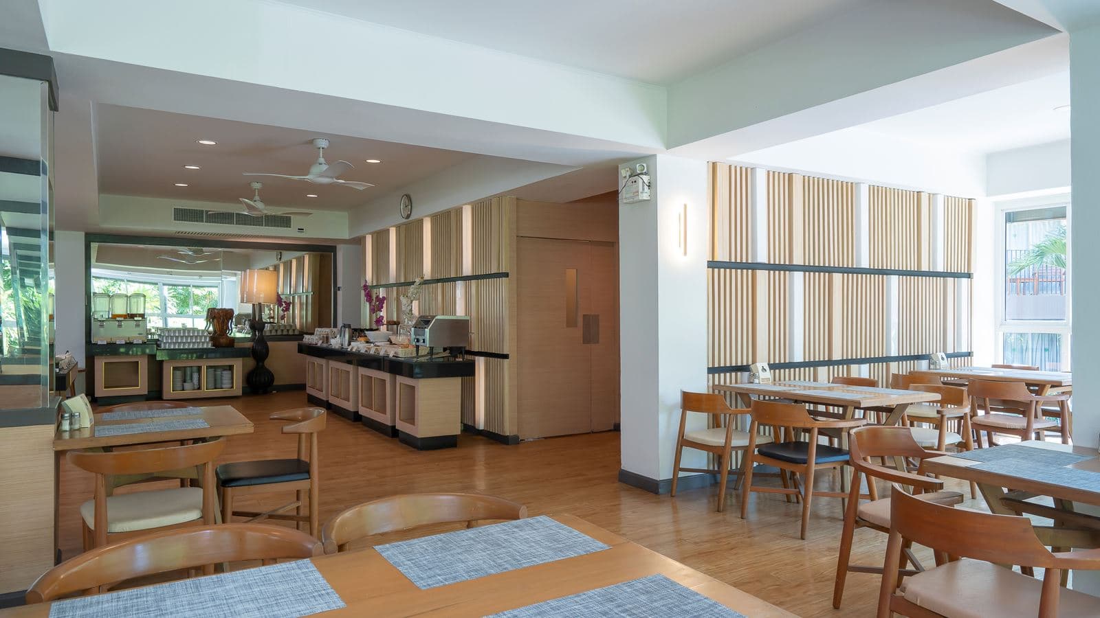 restaurants-park-restuarant