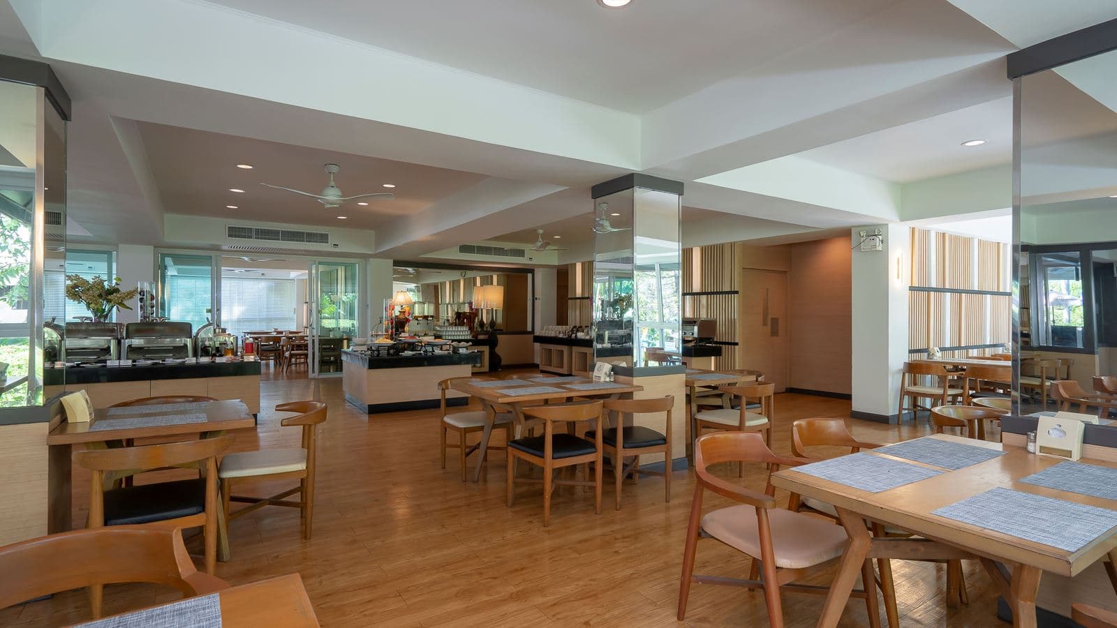 restaurants-park-restuarant