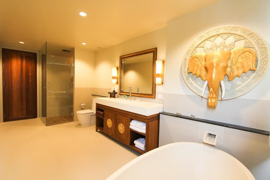 rooms-deluxe-room
