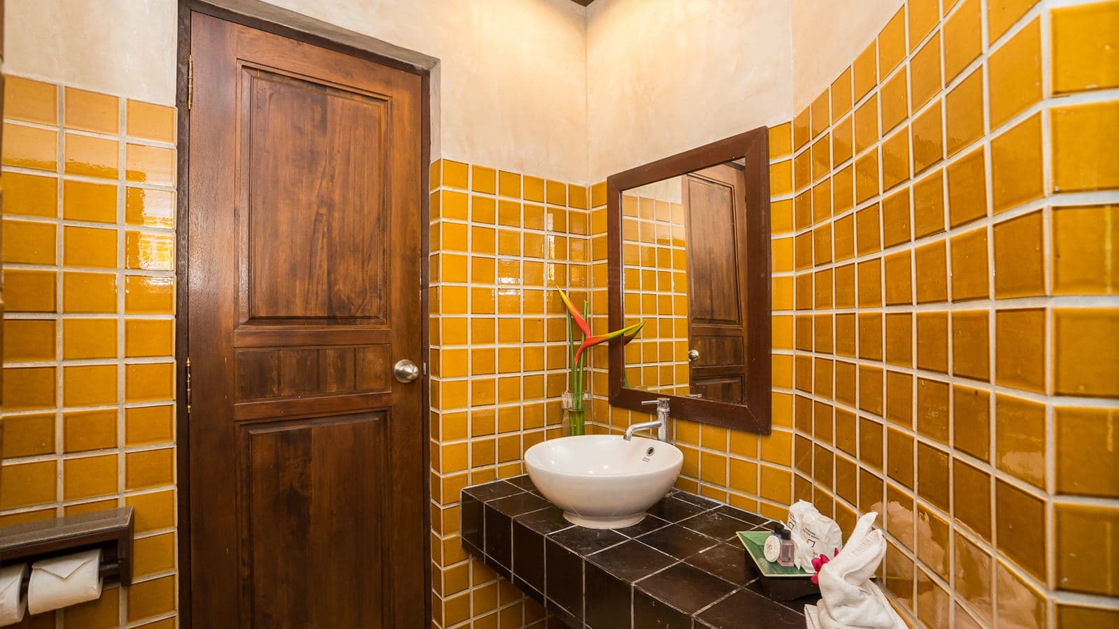 rooms-garden-villa