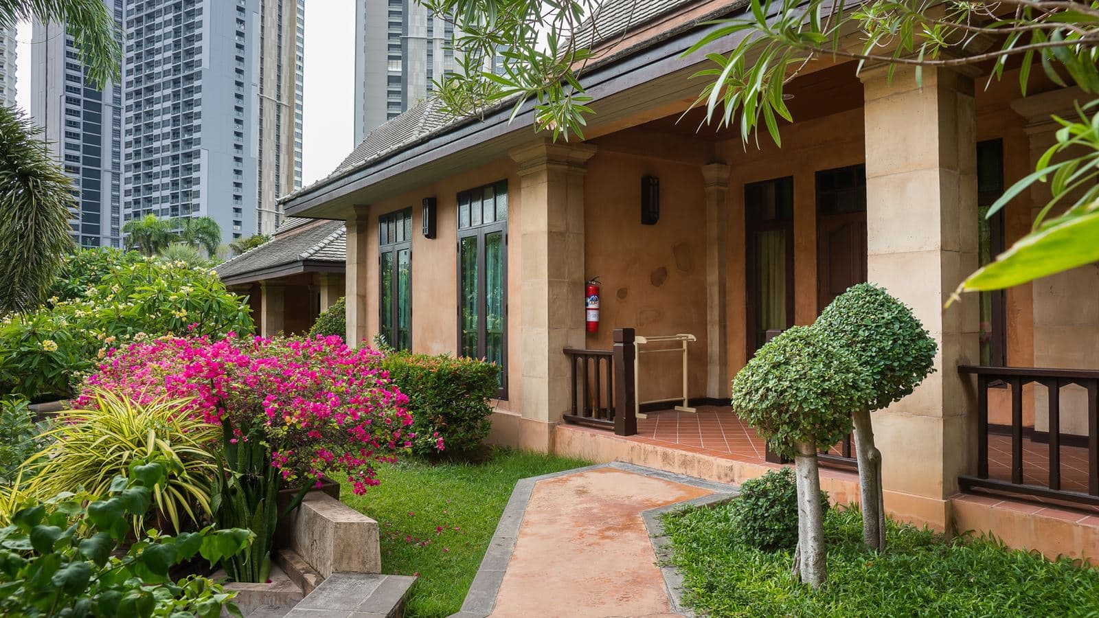 general-bungalow