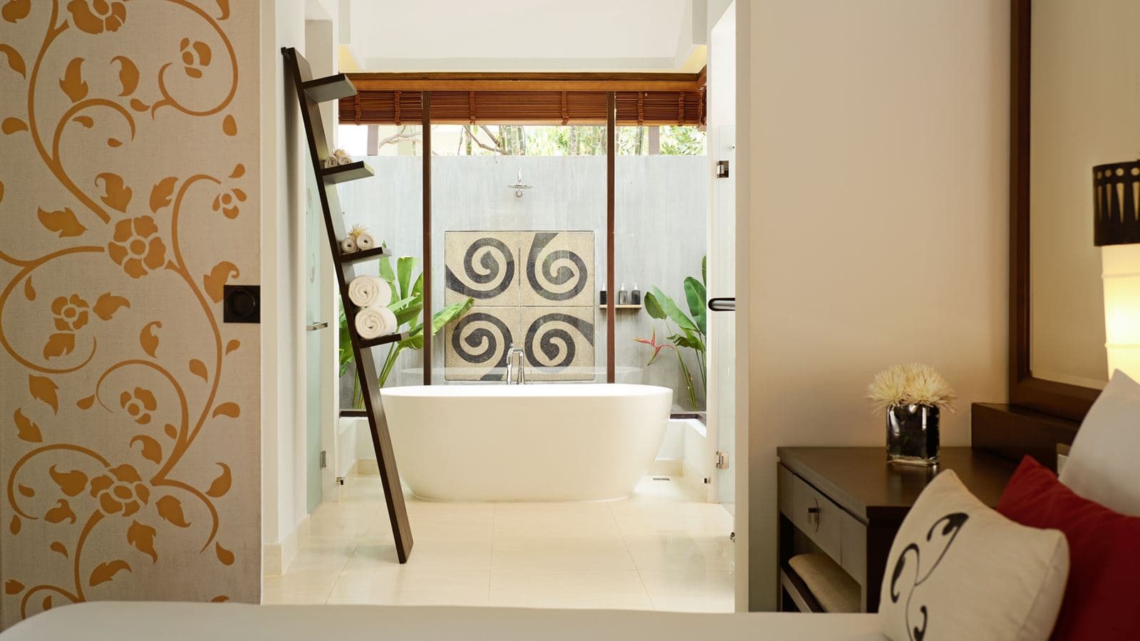 rooms-villa-with-private-pool