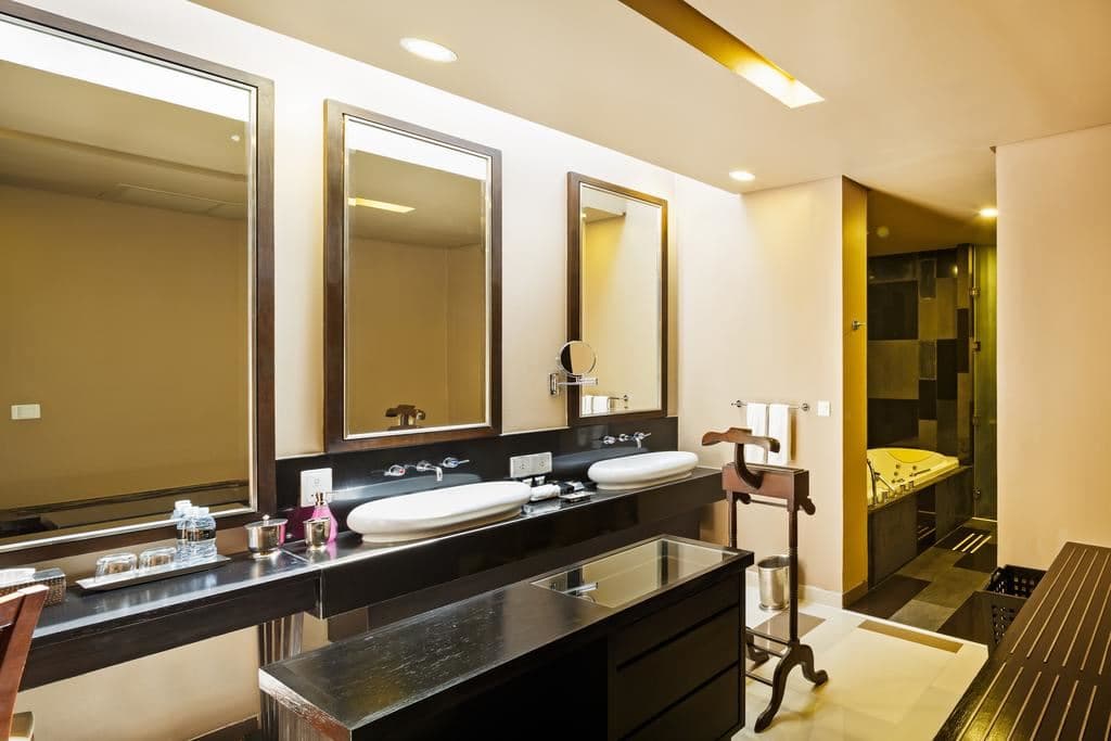 rooms-royal-villa