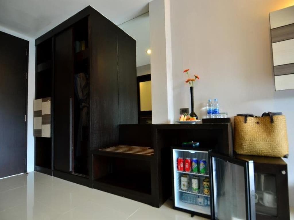 rooms-deluxe-room