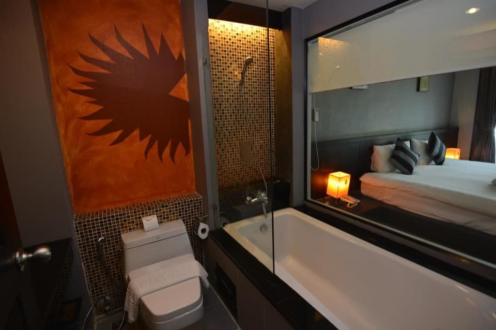 rooms-deluxe-room