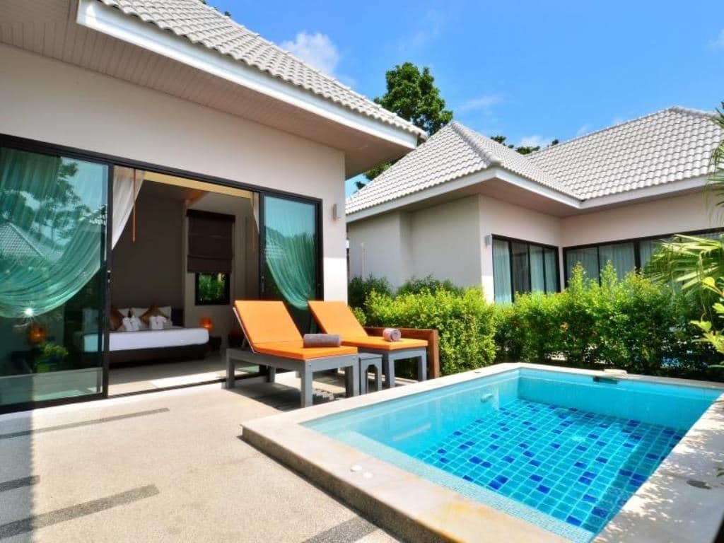 rooms-deluxe-suite-pool-villa