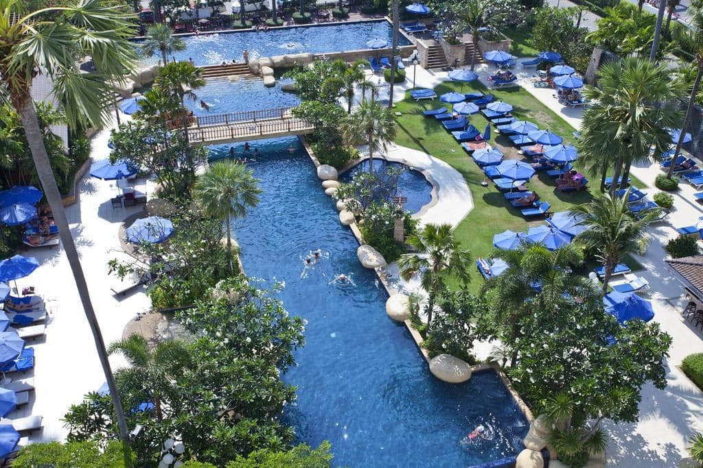 pools-outdoor-pool
