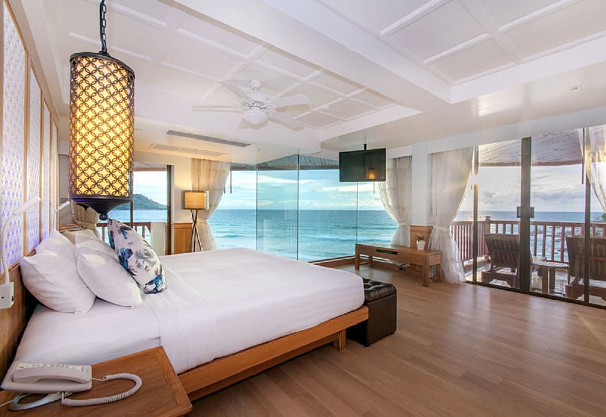rooms-one-bedroom-royal-thani-suite
