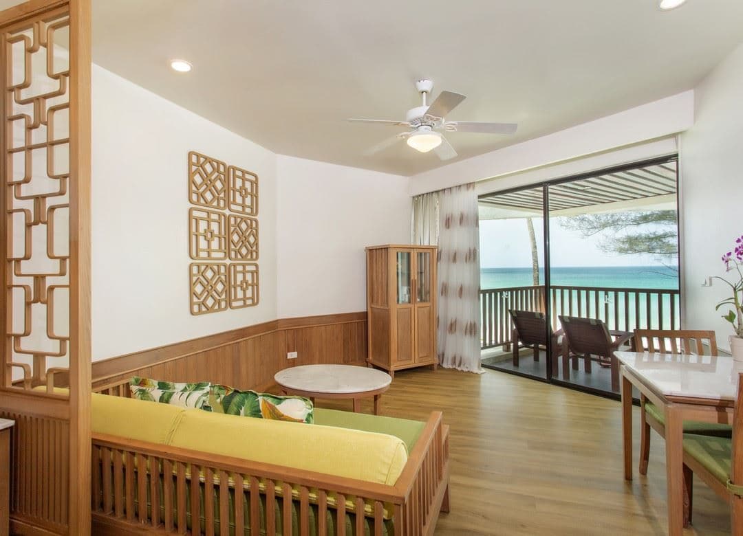 rooms-junior-suite-oceanfront