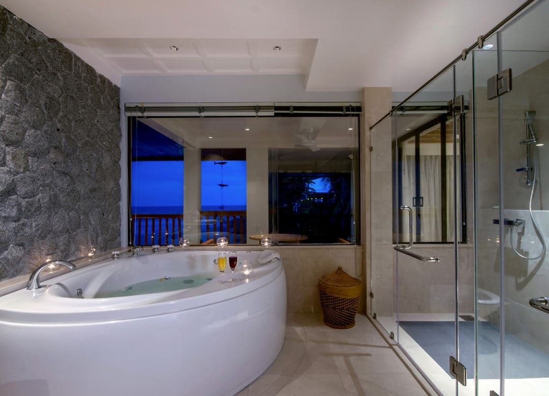 rooms-one-bedroom-royal-thani-suite