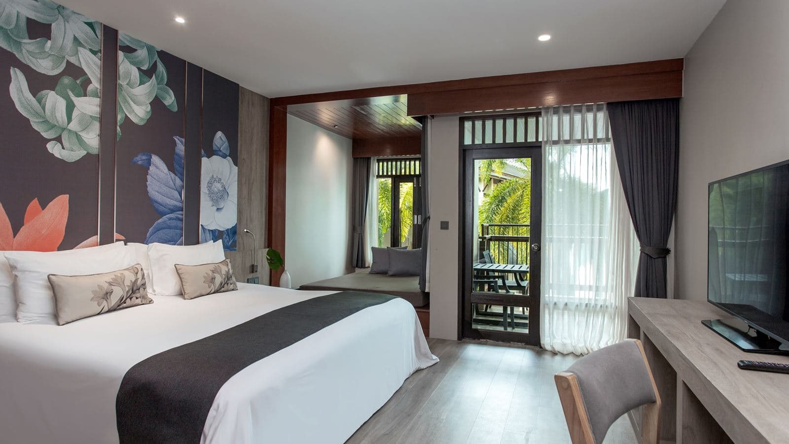rooms-deluxe-room