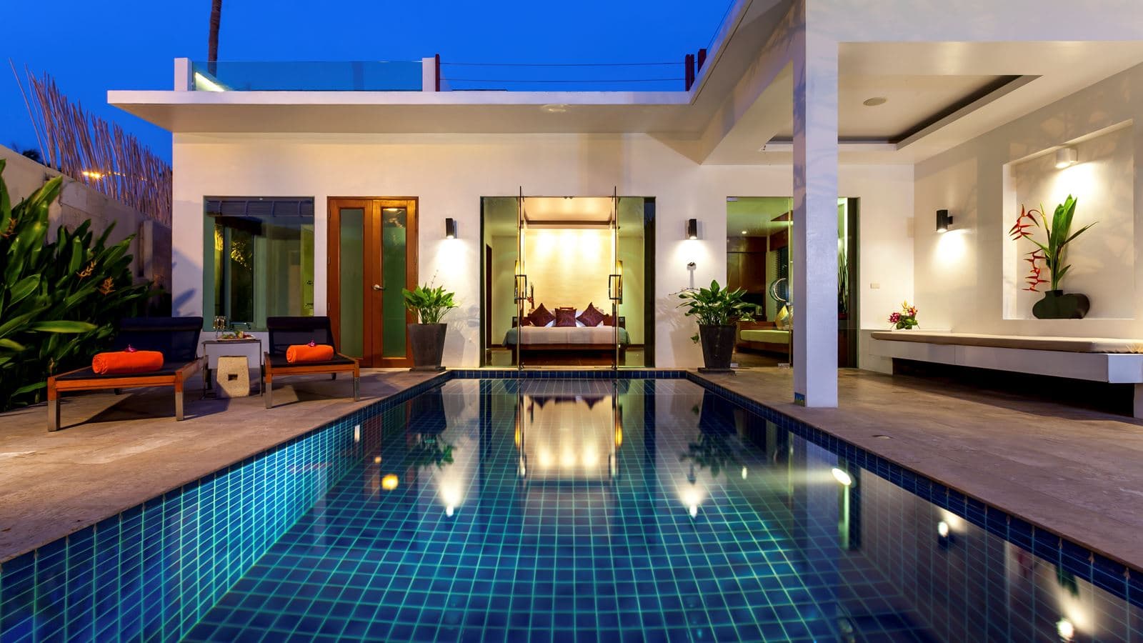 rooms-beachfront-grand-pool-villa