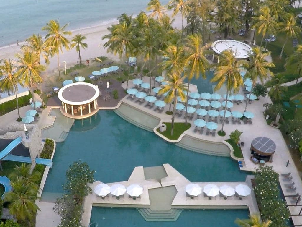 pools-outdoor-pool