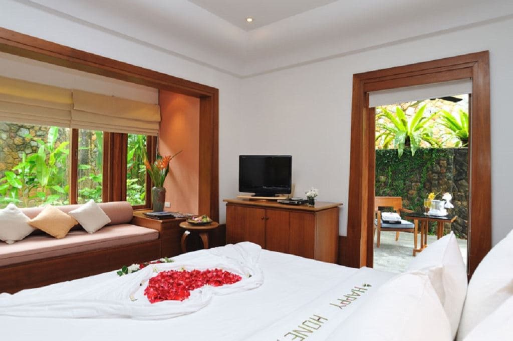 rooms-sala-villa-with-outdoor-hidro-pool
