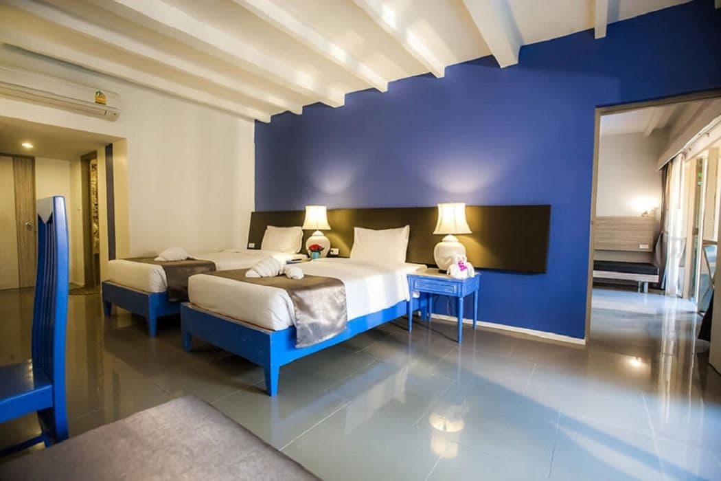 rooms-superior-room