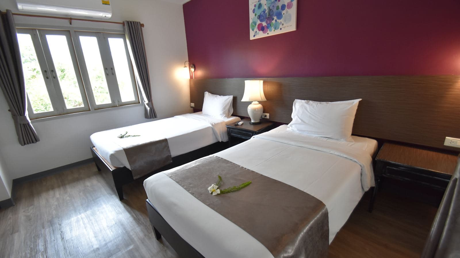 rooms-standard-room