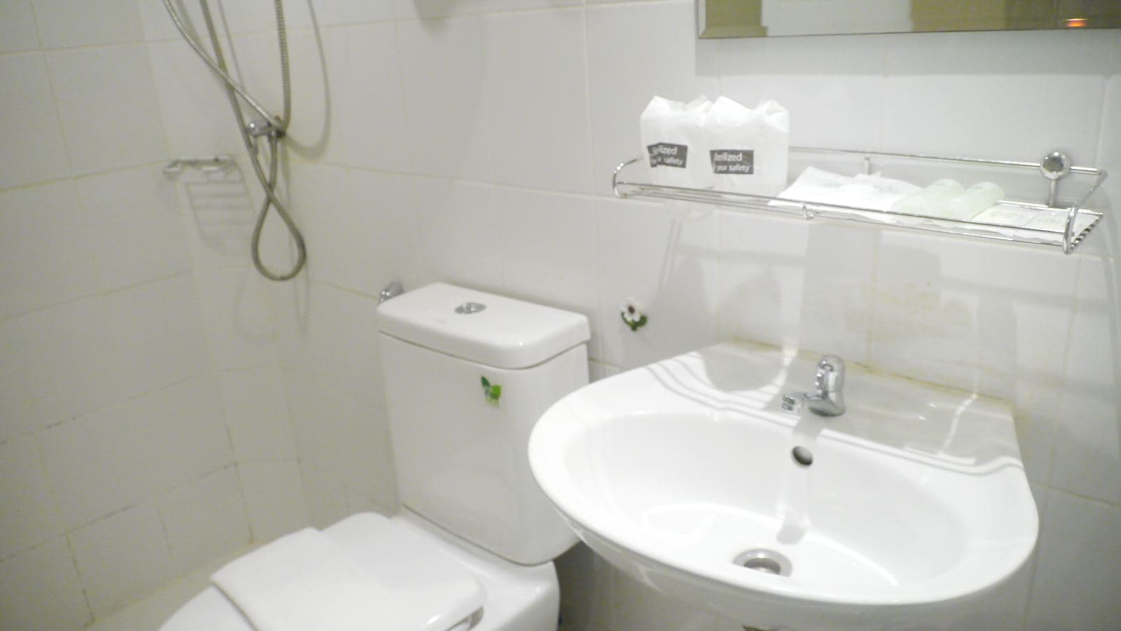 rooms-economy-room