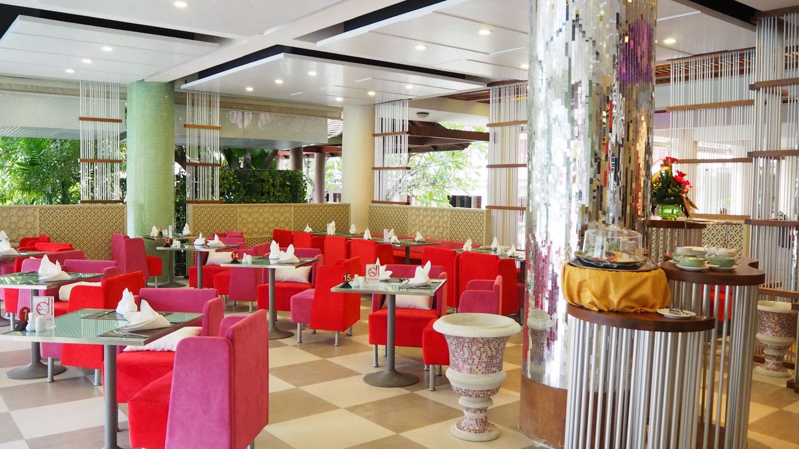 restaurants-the-deck