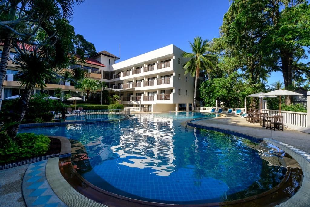 pools-outdoor-pool