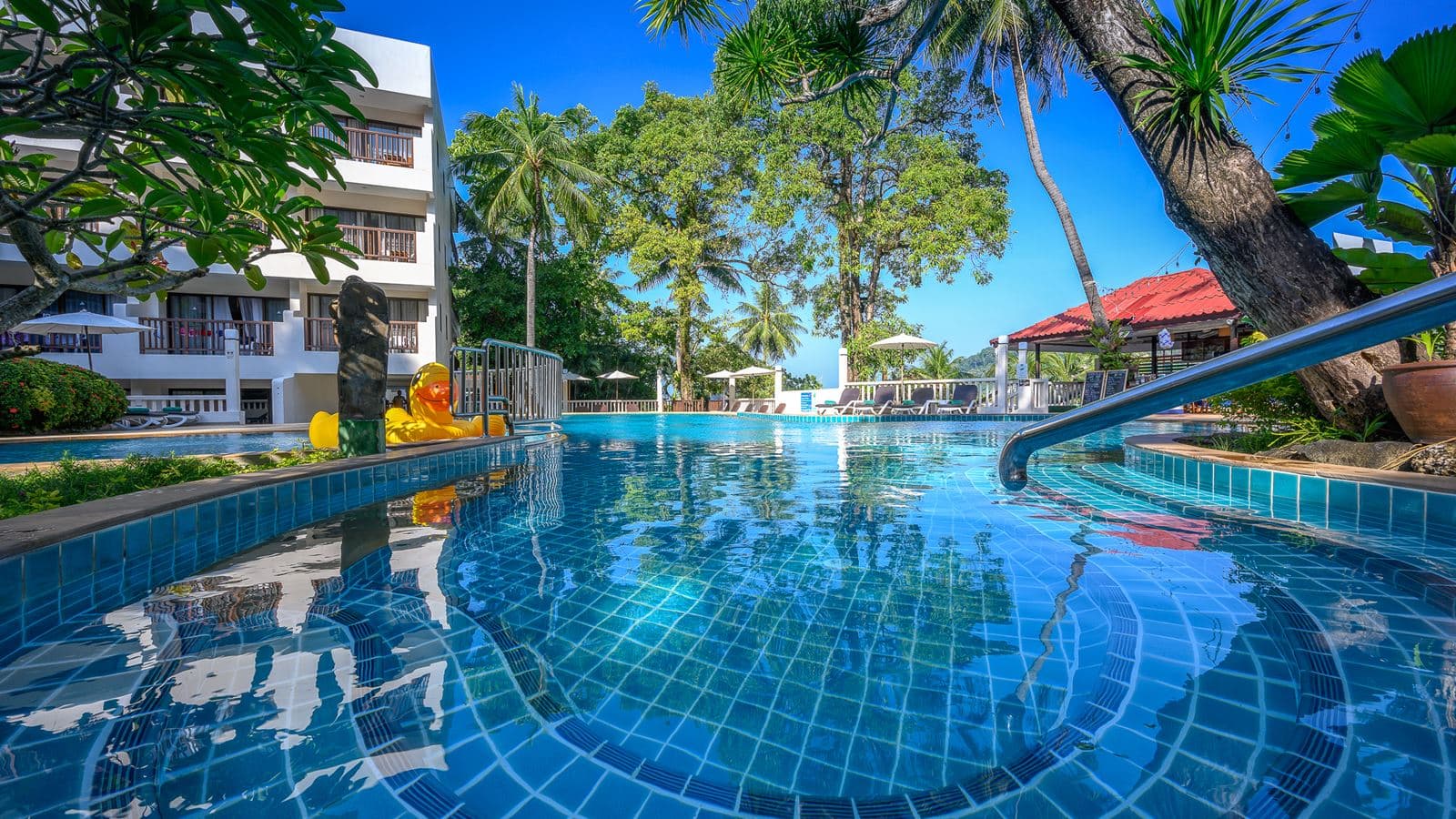 pools-outdoor-pool