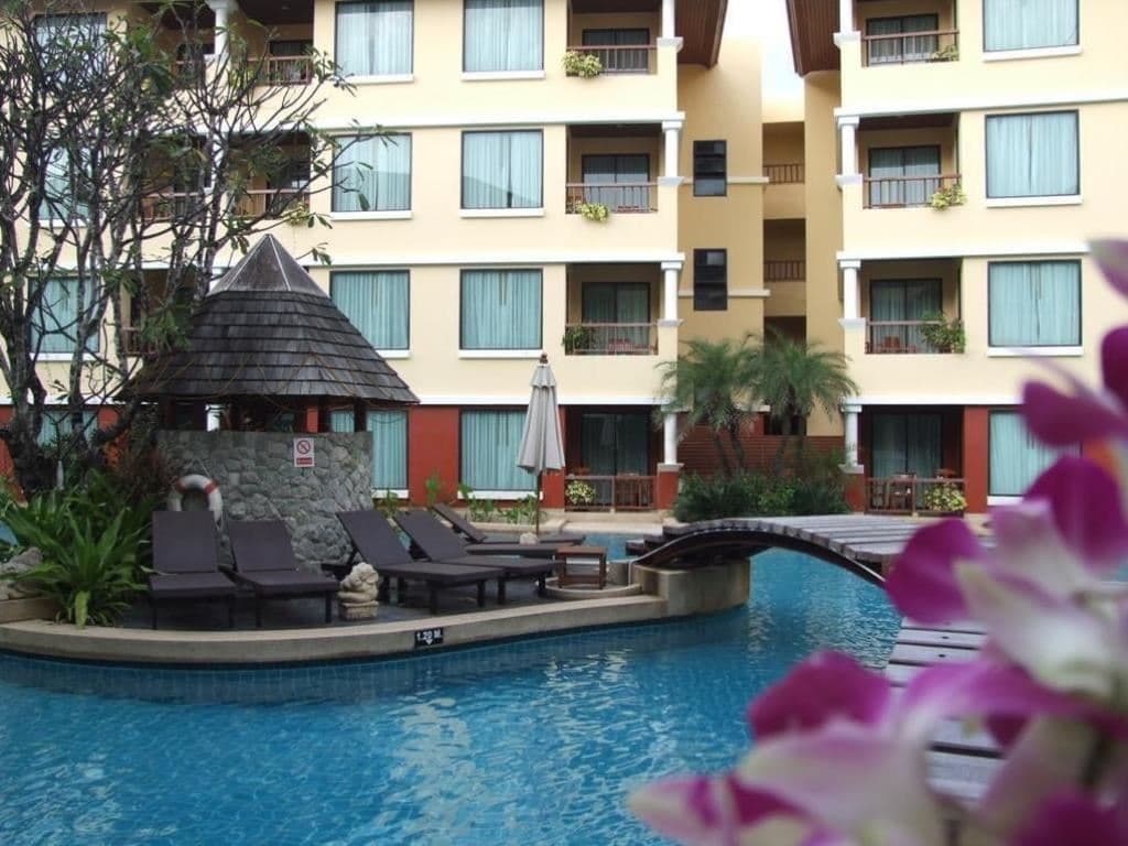 pools-outdoor-pool