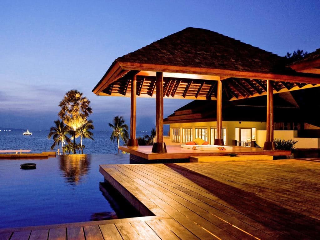 pools-outdoor-pool