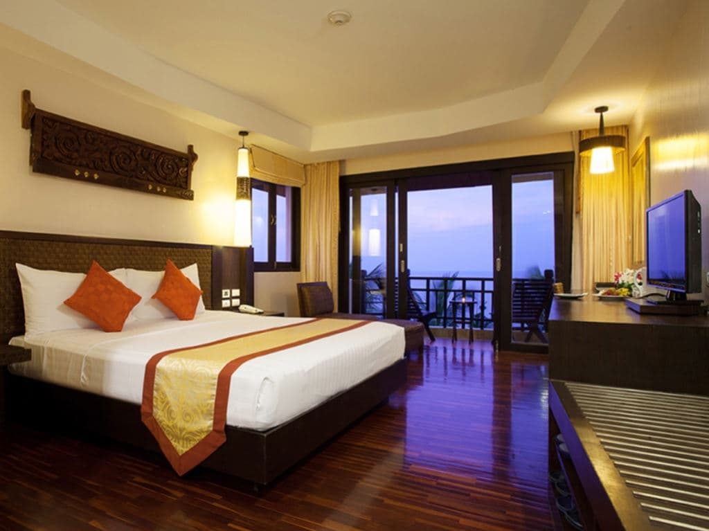 rooms-deluxe-room