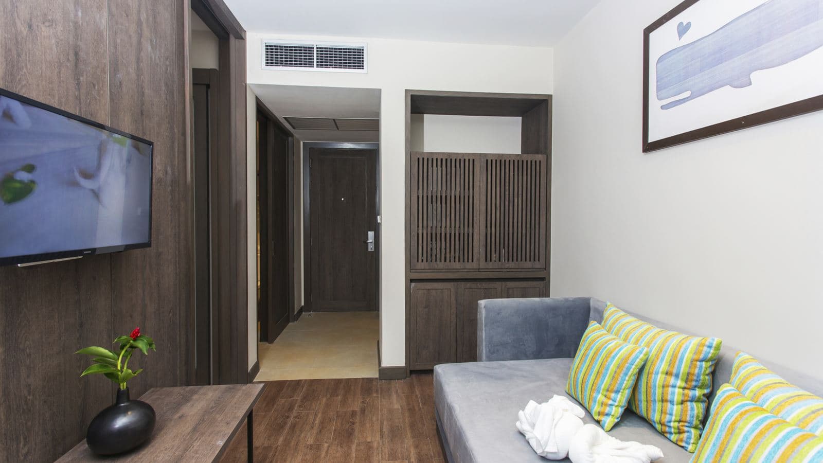rooms-deluxe-suite