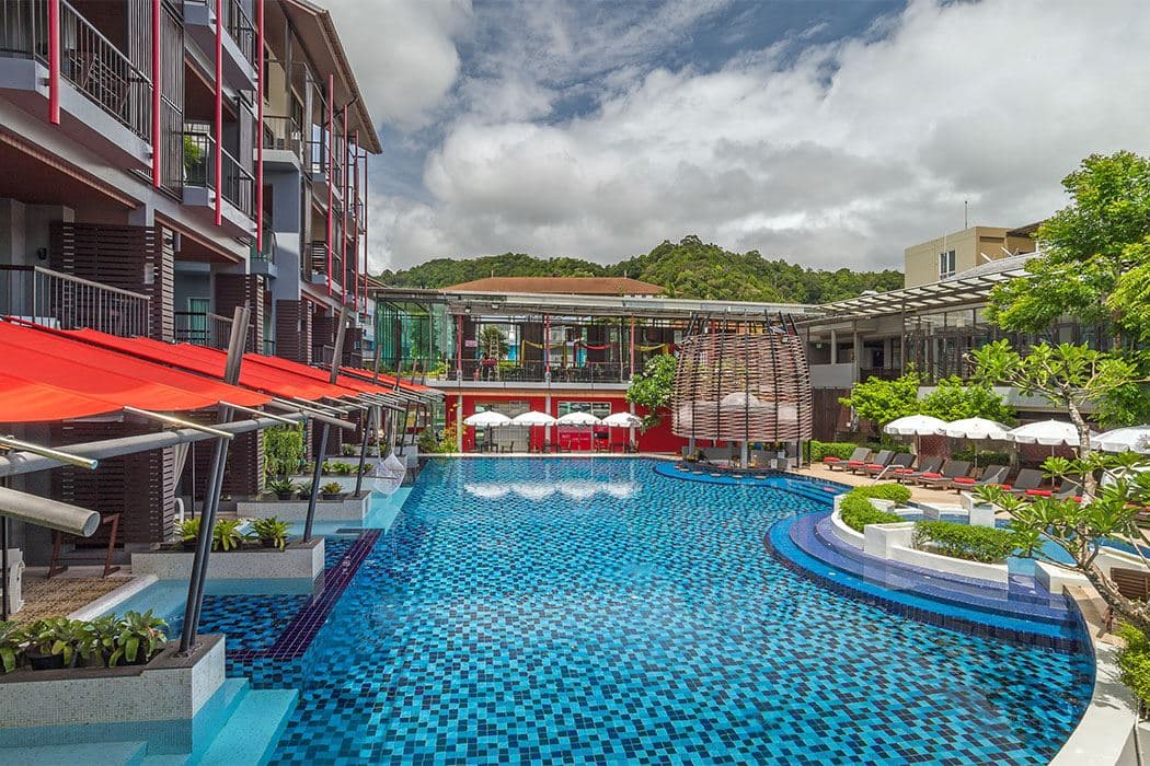 pools-outdoor-pool