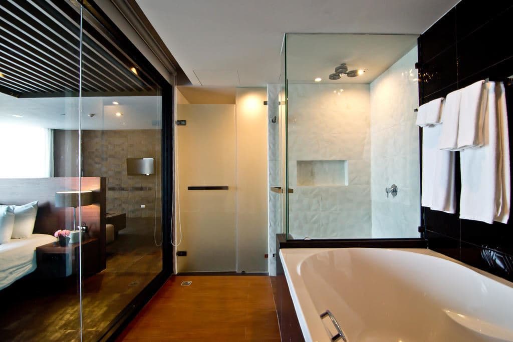 rooms-corner-suite