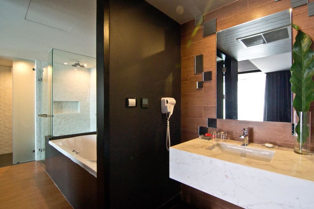 rooms-corner-suite