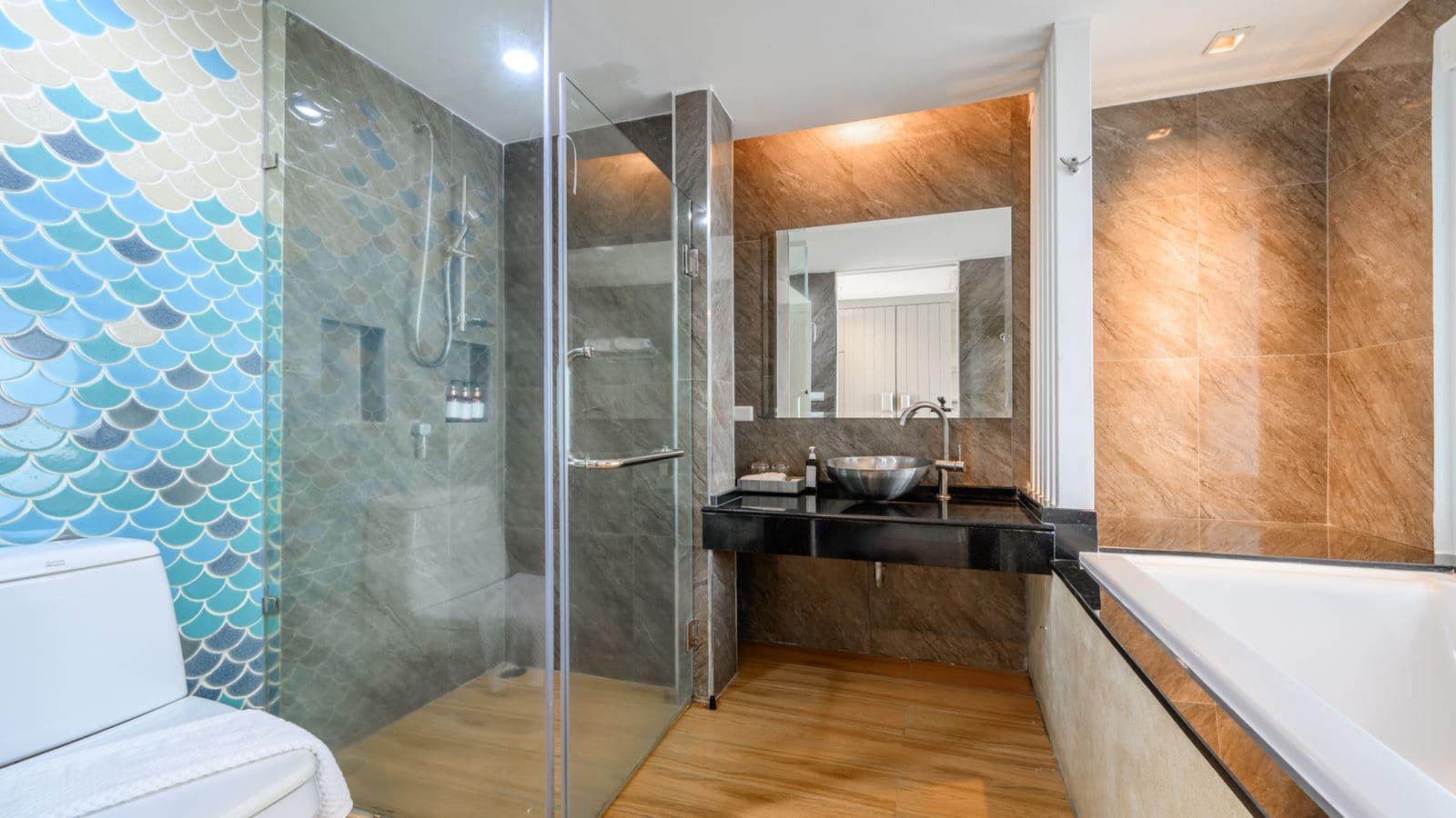 rooms-grand-deluxe-seaview