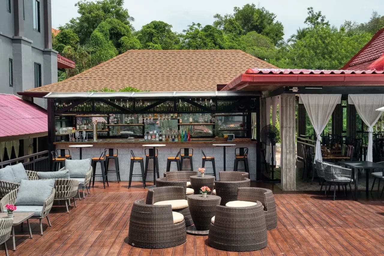 bars-main-bar