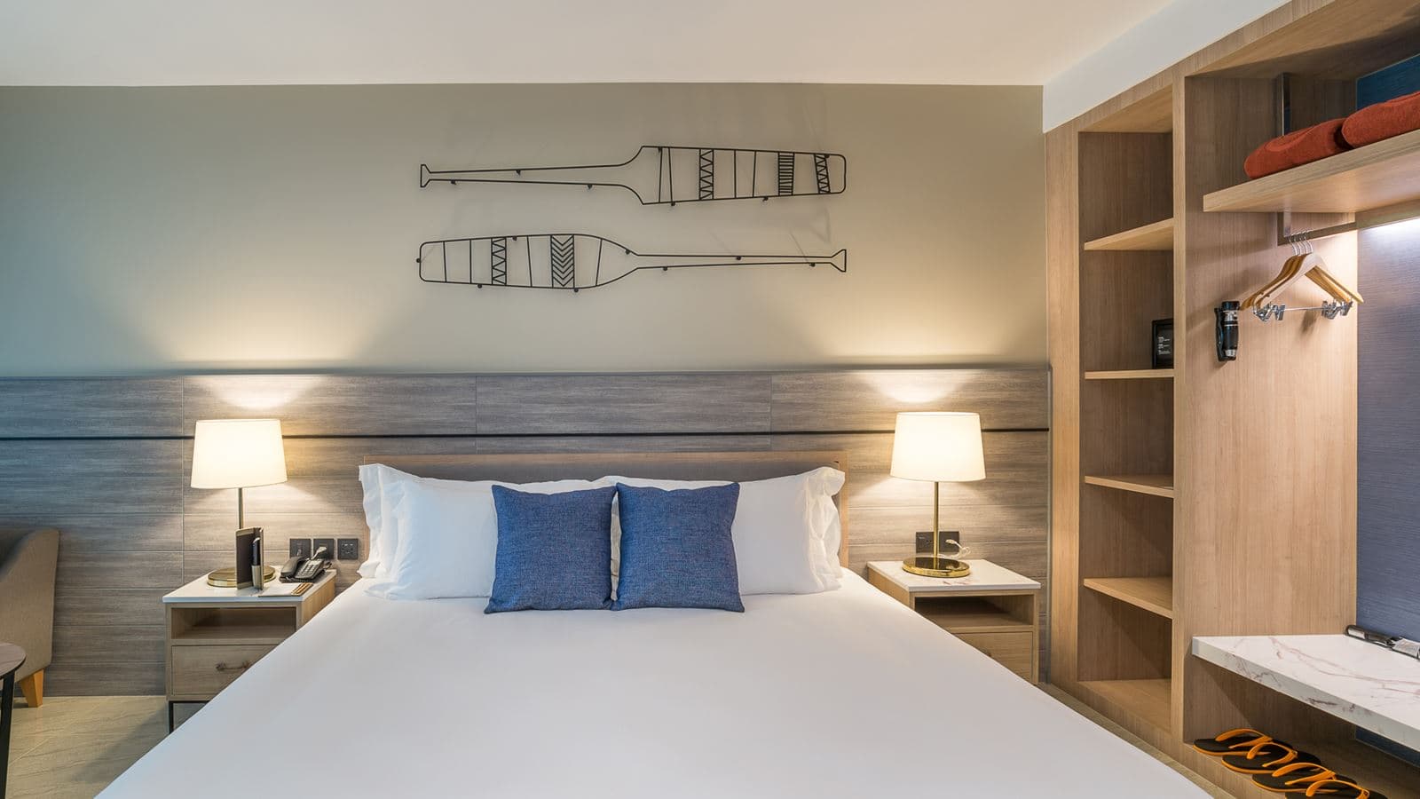 rooms-deluxe-pool-access