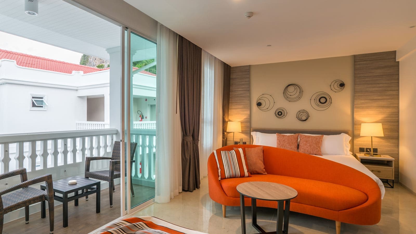 rooms-family-residence