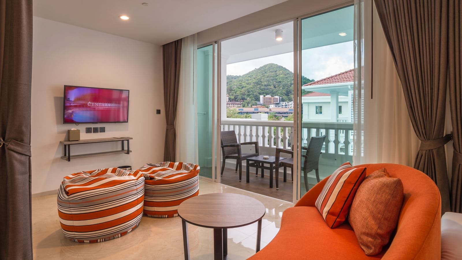 rooms-family-residence