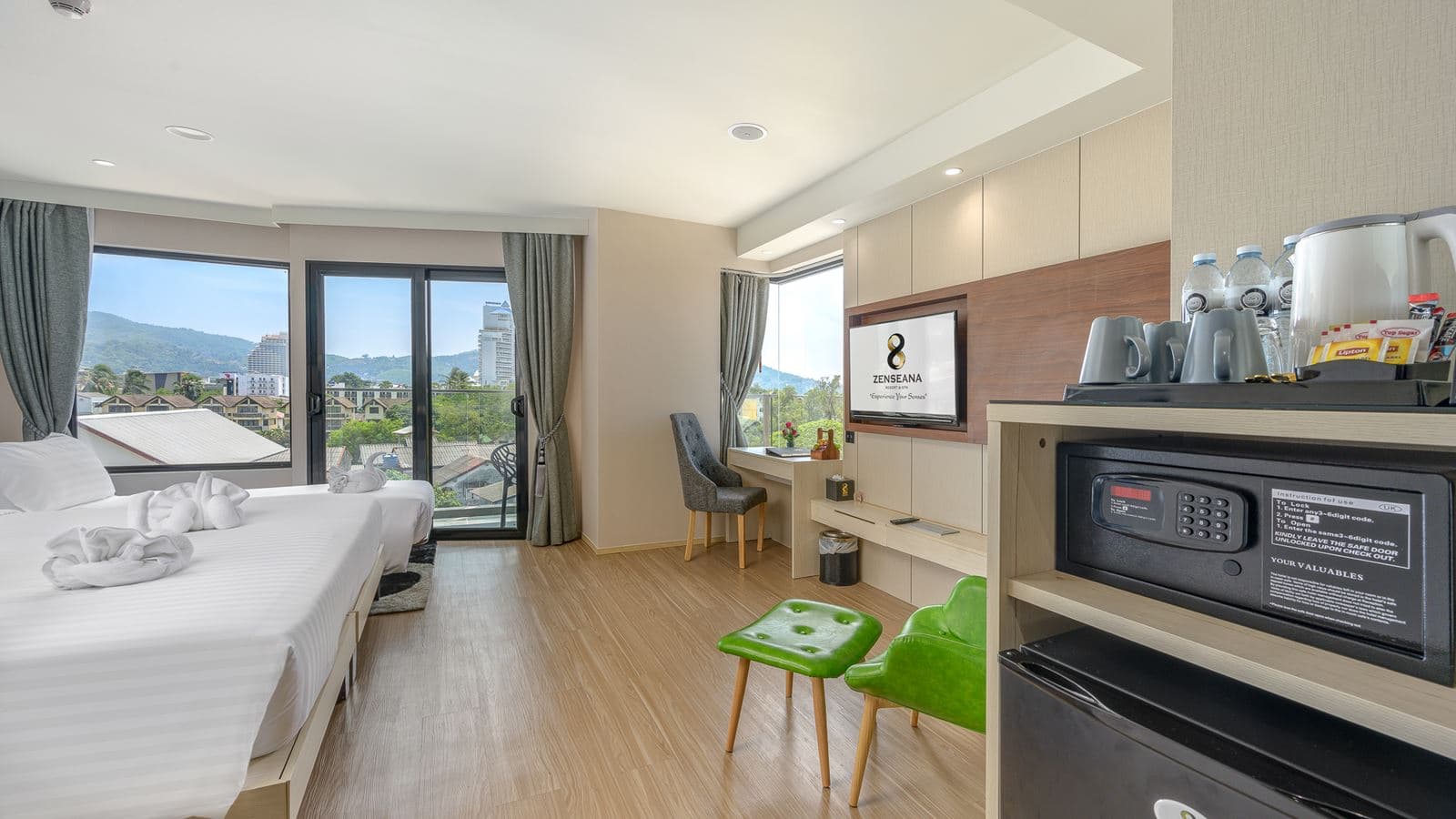 rooms-panorama-room