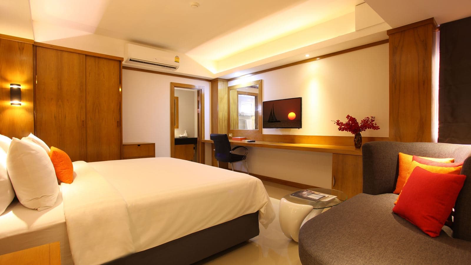 rooms-superior-room