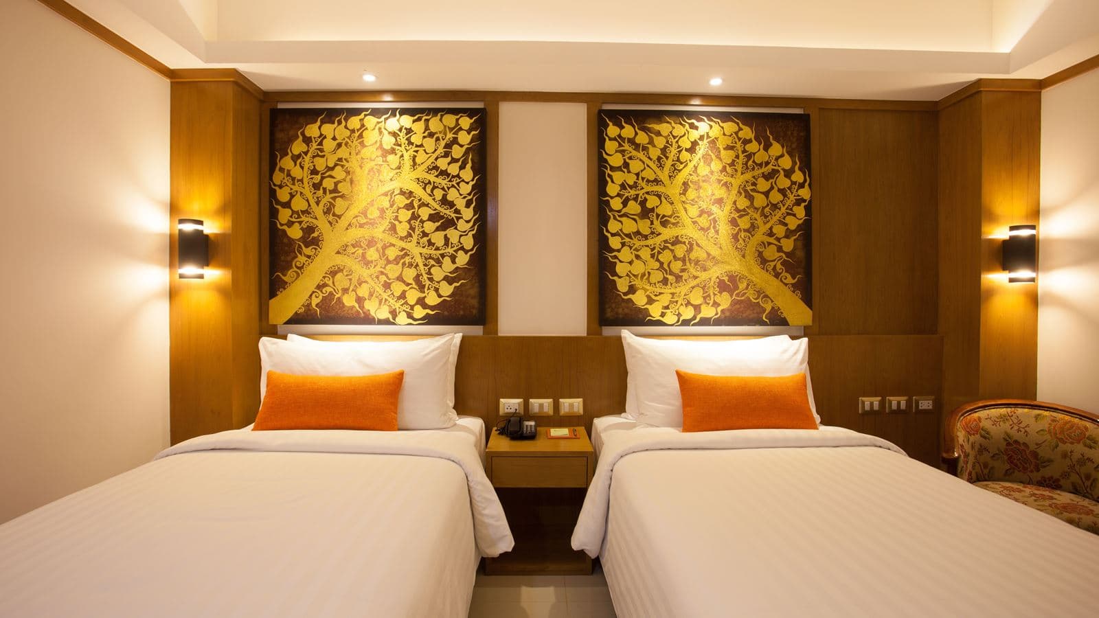 rooms-superior-room