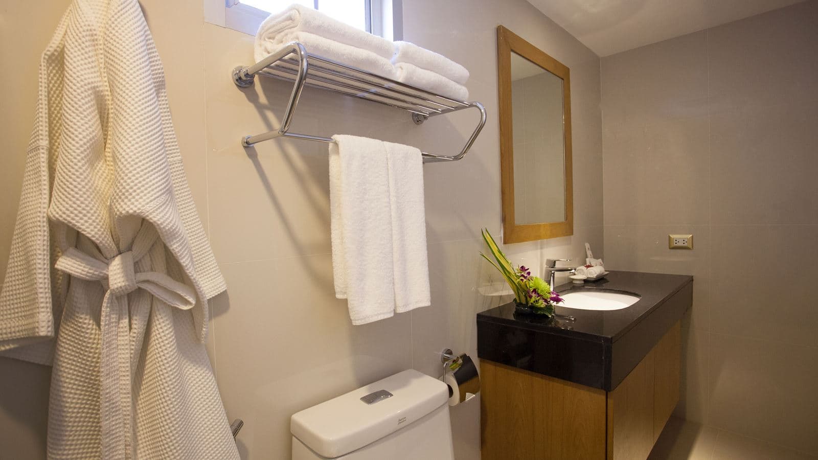 rooms-superior-room