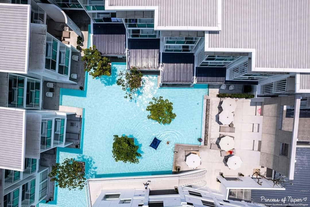 pools-outdoor-pool