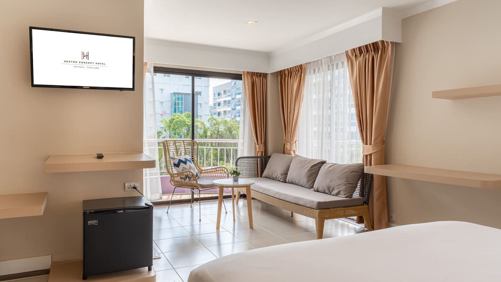 rooms-corner-suite