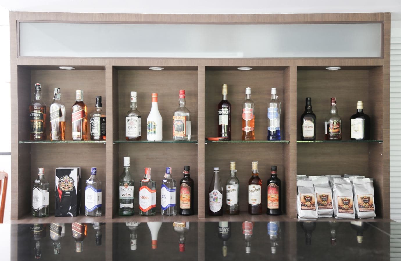 bars-hotel-de-karon-bar