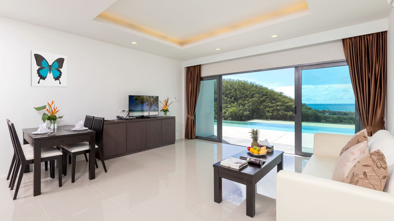 rooms-one-bedroom-suite-pool-access