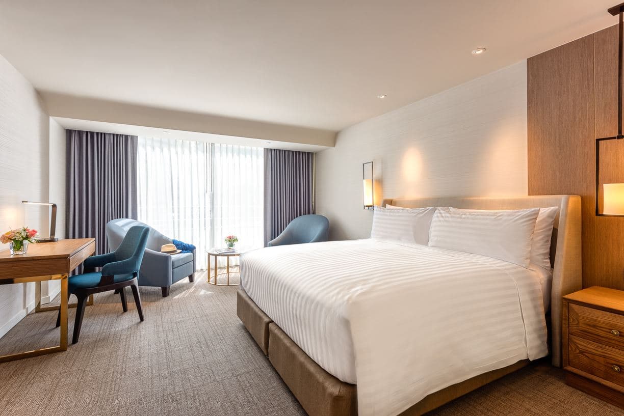 rooms-deluxe-room